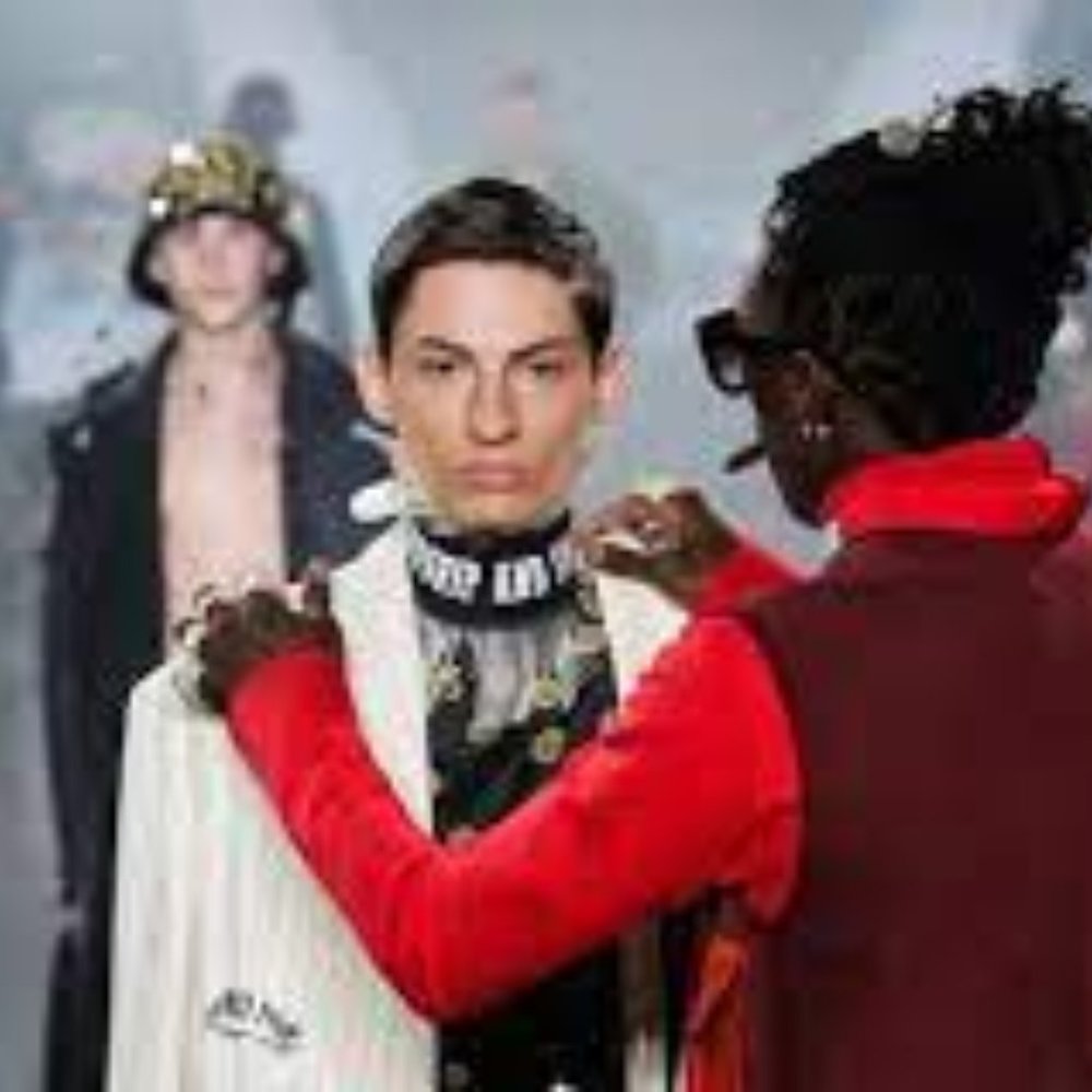 Meet your Posher, Kay